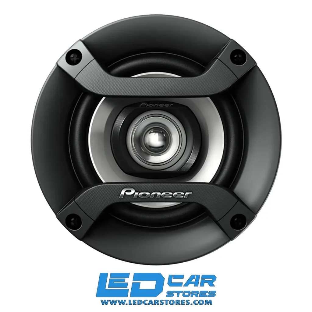 اكتشف عالم Pioneer للصوت في سيارتك مع LED Car Stores 4 Pioneer TS-F1034R - 10 CM 150W